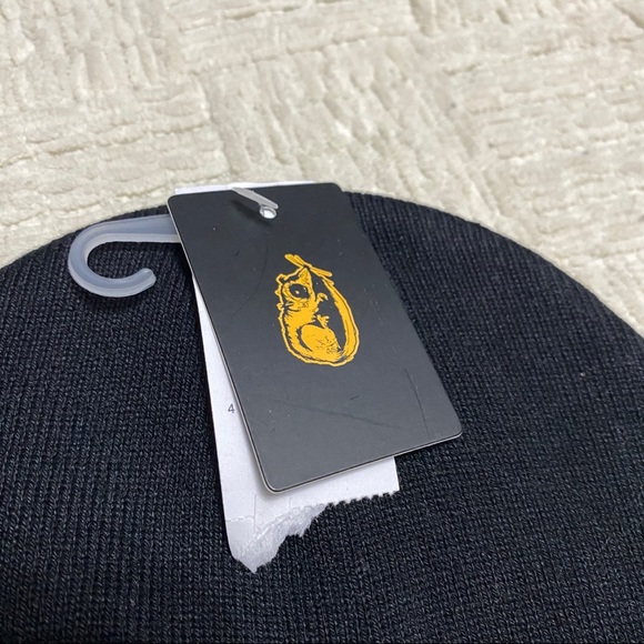 Yellow Rat Bastard NYC Skull Cap Beanie Hat Adult One Size Black NWT New York - Picture 3 of 6